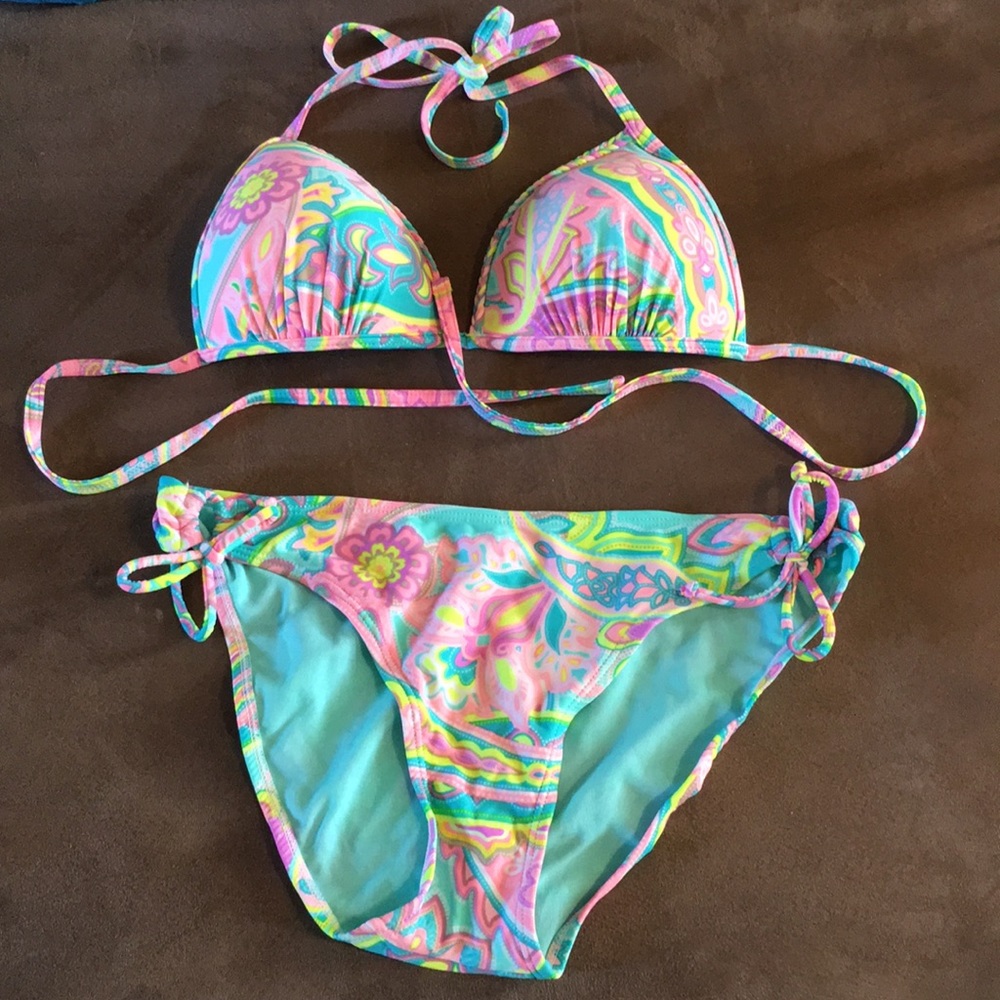 XL Bikini.